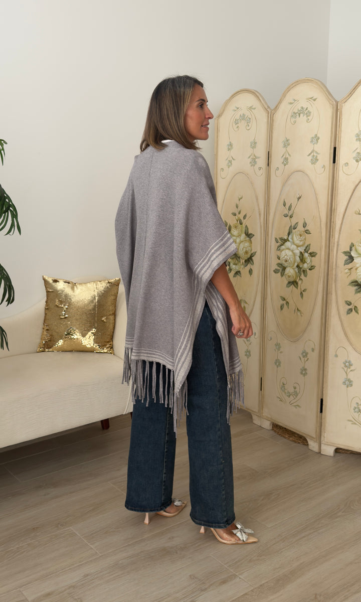 Poncho Flecos