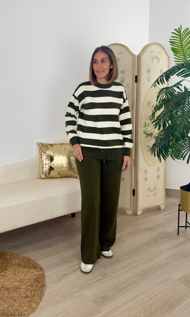 Conjunto Corina