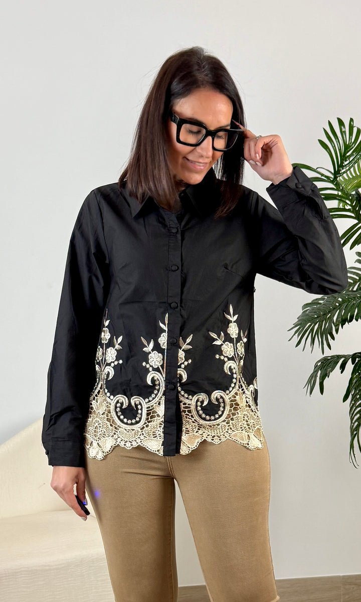 Camisa Blonda Encaje Negra